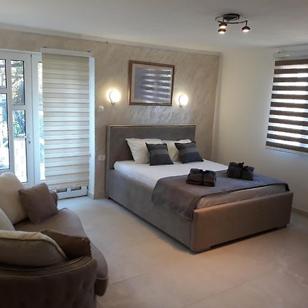 Apartments Stankovic & Boat Tours Virpazar Exteriör bild
